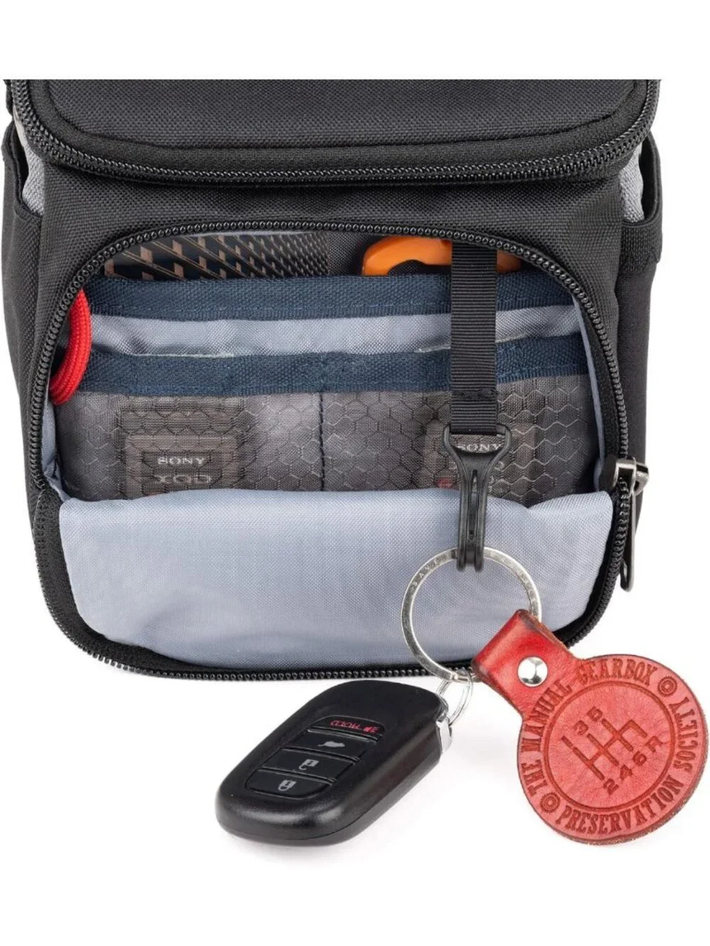 Medium Cool Grey Camera Bag for Mirrorless Cameras - Stylish & Functional Design